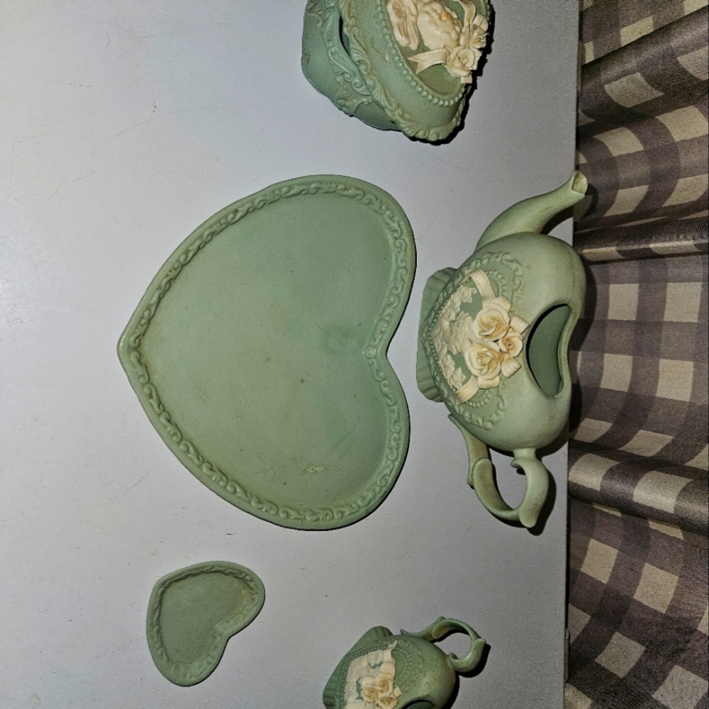 Vintage tea set